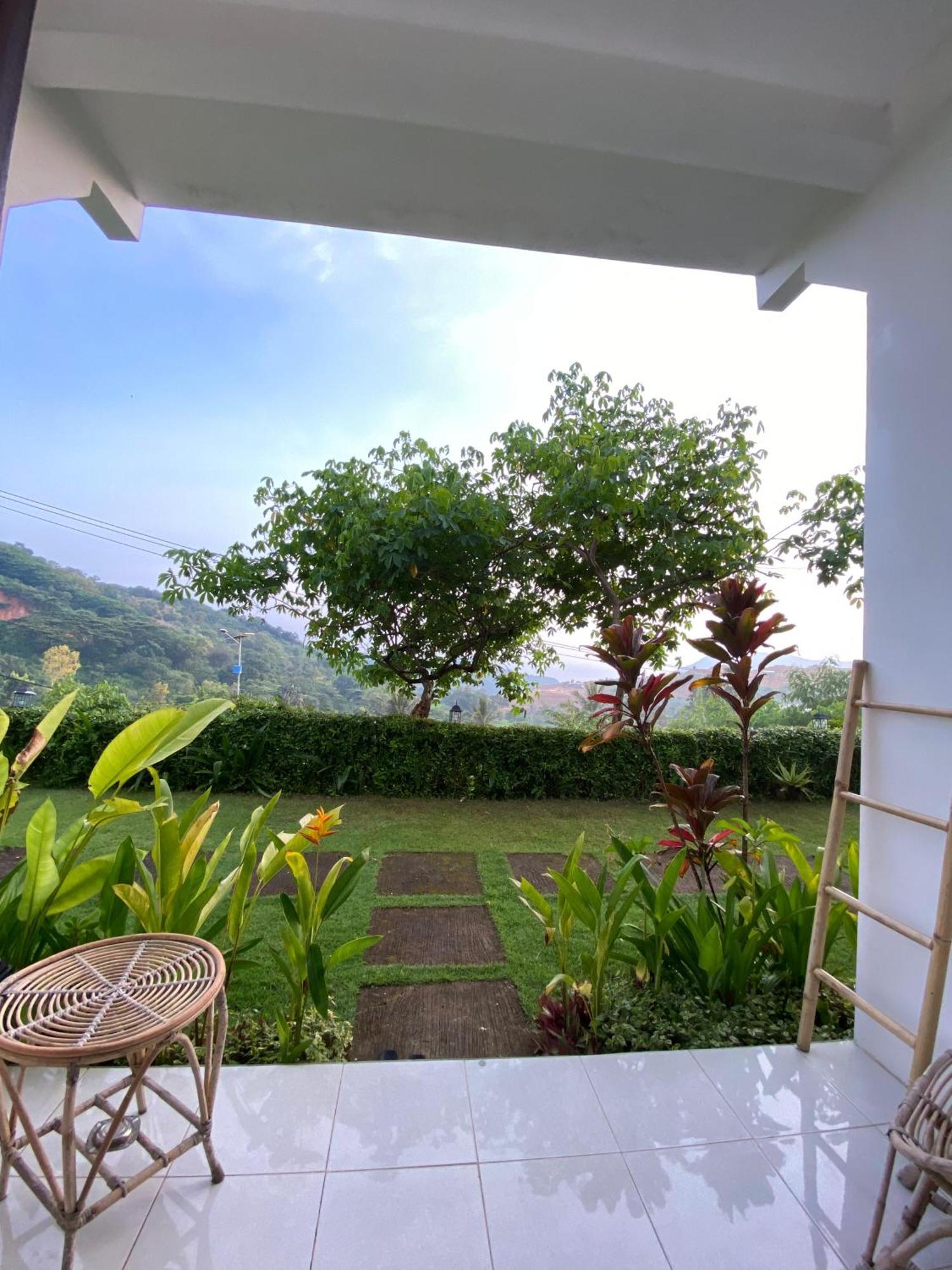 מלון Kuta  The Hill View Lombok מראה חיצוני תמונה